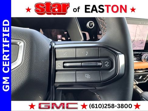 Certified 2025 GMC Canyon AT4 image 33