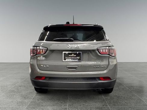 Used 2022 Jeep Compass Limited image 25