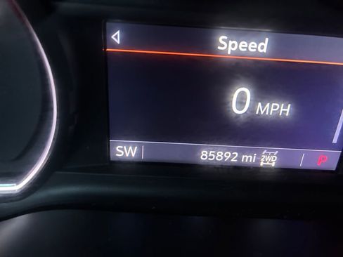 Used 2019 Chevrolet Silverado 1500 LT Trail Boss image 17