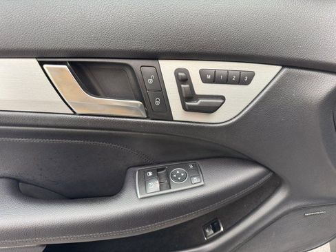Used 2014 Mercedes-Benz C 250 Coupe image 21