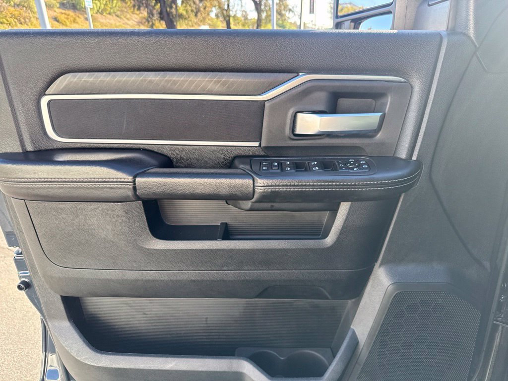 Used 2025 RAM 2500 Big Horn AWD/4WD image 13