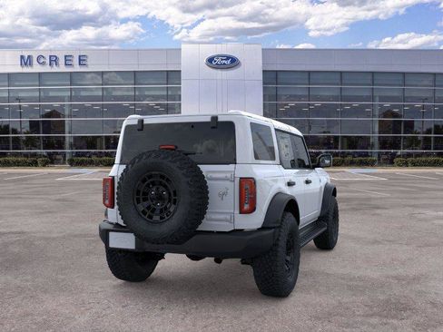 New 2026 Ford Bronco Outer Banks w/ Sasquatch Package AWD/4WD image 8