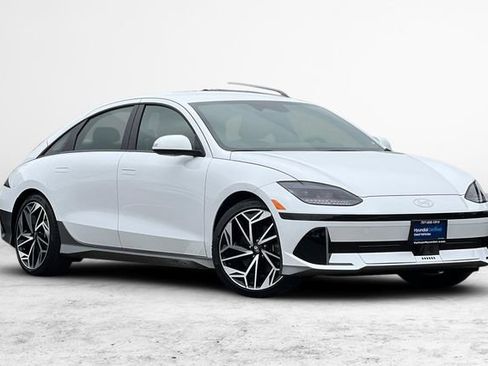 Used 2024 Hyundai Ioniq 6 SEL RWD image 1