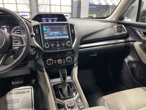 Used 2020 Subaru Forester Limited AWD/4WD image 25
