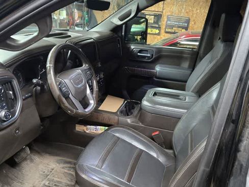 Used 2021 GMC Sierra 2500 Denali w/ Denali Ultimate Package image 5
