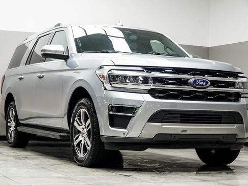 Used 2024 Ford Expedition Max Limited image 4