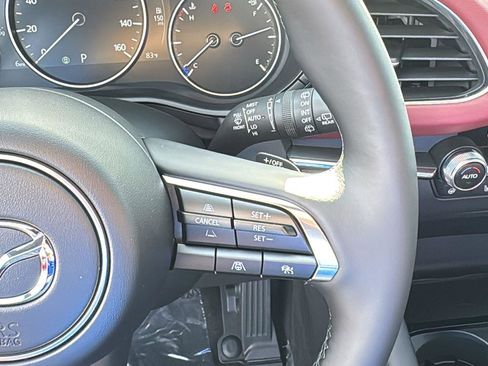 New 2026 MAZDA MAZDA3 Hatchback w/Premium Plus Pkg image 14