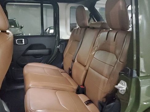 Used 2021 Jeep Wrangler Unlimited Sahara w/ Cold Weather Group image 15