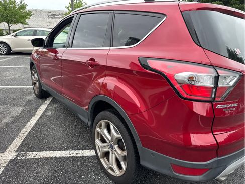 Used 2018 Ford Escape Titanium w/ Ford Safe & Smart Package AWD/4WD image 4
