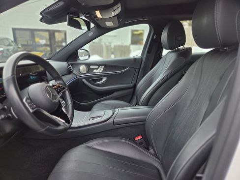 Used 2022 Mercedes-Benz E 350 4MATIC Sedan image 17