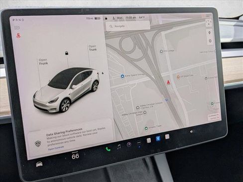 Used 2021 Tesla Model Y Long Range image 13