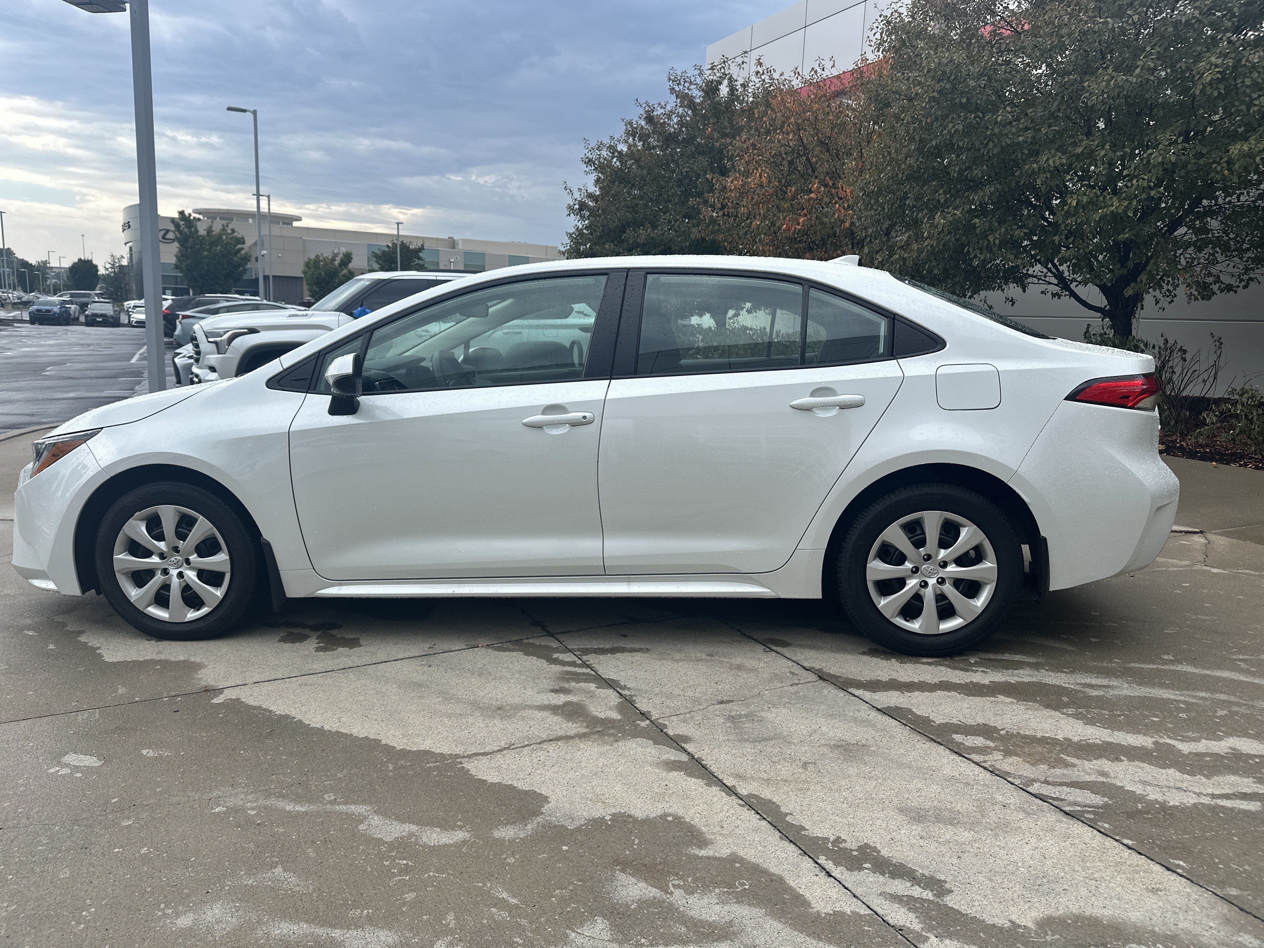 Used 2026 Toyota Corolla LE FWD image 9