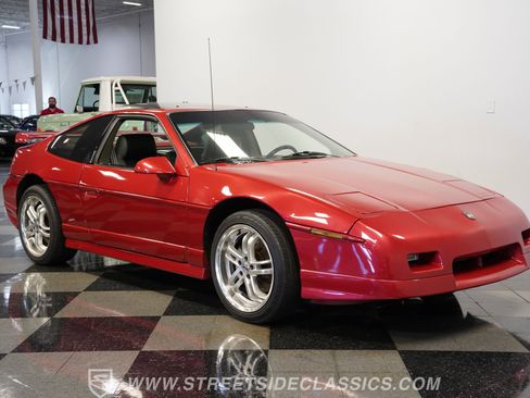 Used 1987 Pontiac Fiero GT RWD image 17