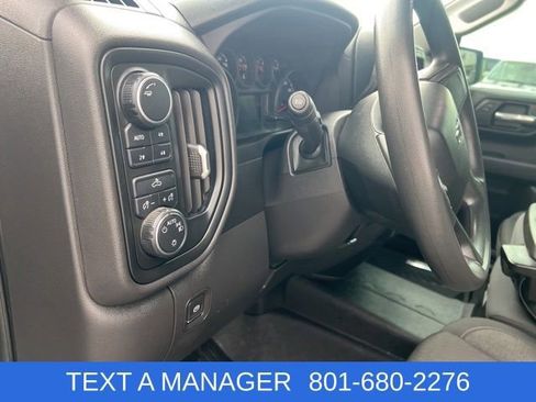 Used 2023 Chevrolet Silverado 1500 Custom Trail Boss AWD/4WD image 19