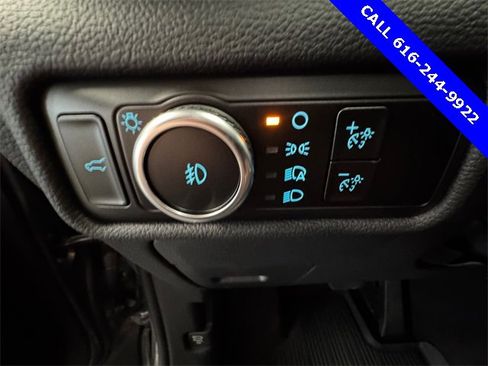 Used 2023 Ford Explorer XLT w/ Equipment Group 202A image 24