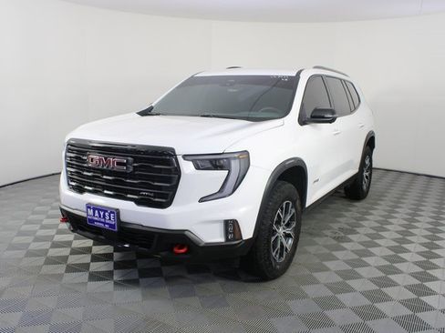 Used 2024 GMC Acadia AT4 w/ Luxury Package image 25