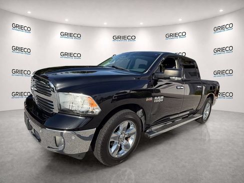 Used 2015 RAM 1500 Lone Star RWD image 3