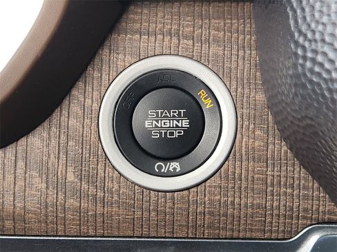 Used 2021 RAM 1500 Limited image 23