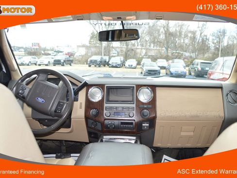 Used 2011 Ford F250 Lariat w/ Lariat Interior Pkg image 28