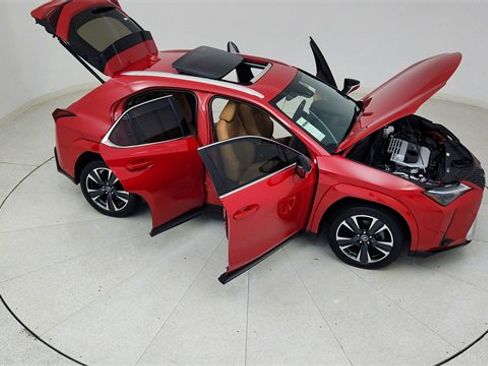 Used 2023 Lexus UX 250h FWD w/ Premium Package image 82