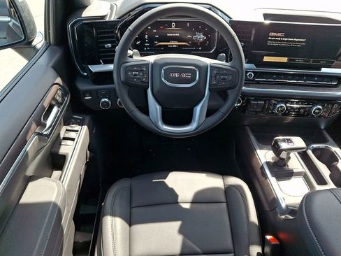 New 2026 GMC Sierra 1500 SLT AWD/4WD image 7