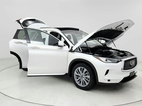 Used 2023 INFINITI QX50 Luxe AWD/4WD image 12