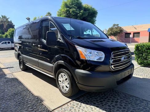 Used 2018 Ford Transit 150 130 Low Roof w/ Exterior Upgrade Package image 3