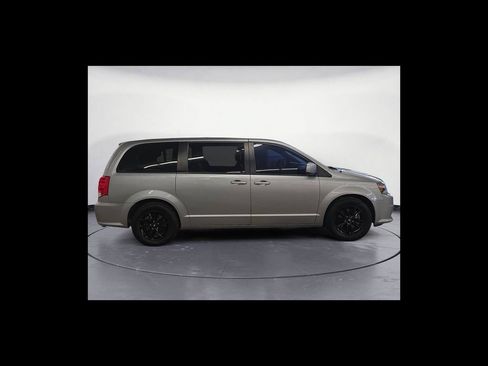 Used 2019 Dodge Grand Caravan GT FWD image 7