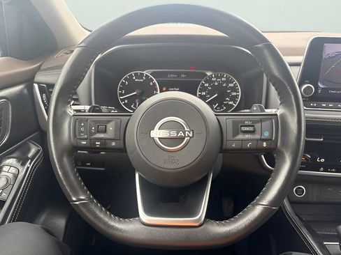 Used 2023 Nissan Rogue SL AWD/4WD image 11