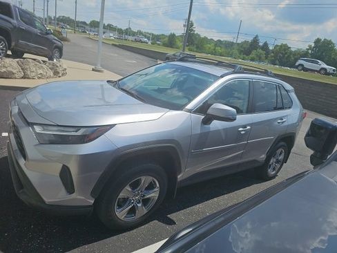 Certified 2025 Toyota RAV4 XLE w/ Convenience Package AWD/4WD image 13