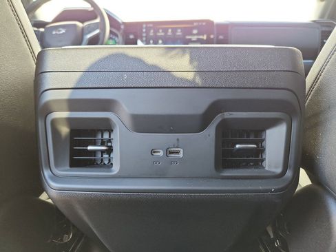 Used 2023 Chevrolet Silverado 1500 RST w/ Convenience Package II image 31