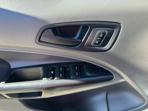 Used 2020 Ford Transit Connect XL image 22