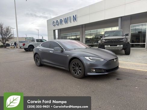 Used 2018 Tesla Model S 100D image 2
