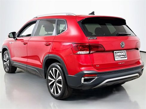 Used 2023 Volkswagen Taos SE image 6