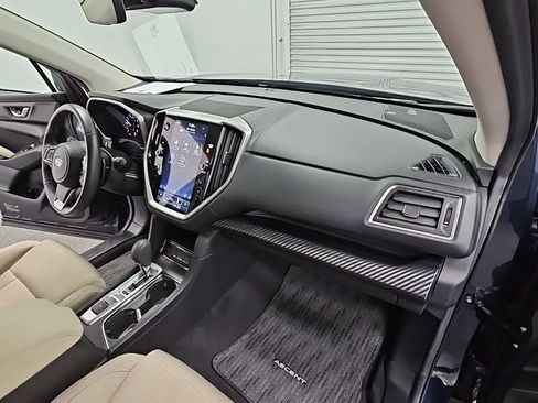 Used 2024 Subaru Ascent Premium w/ Convenience Package image 38