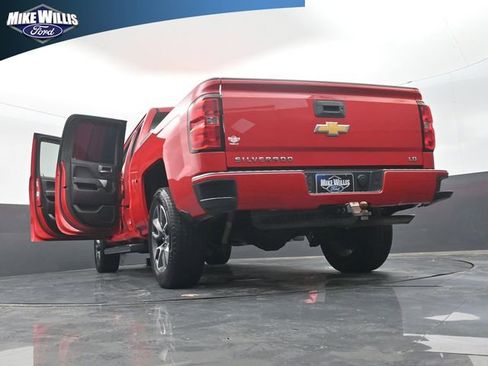 Used 2019 Chevrolet Silverado 1500 LT w/ Texas Edition AWD/4WD image 30