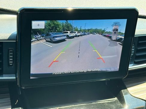 Used 2024 Ford Explorer Limited RWD image 16