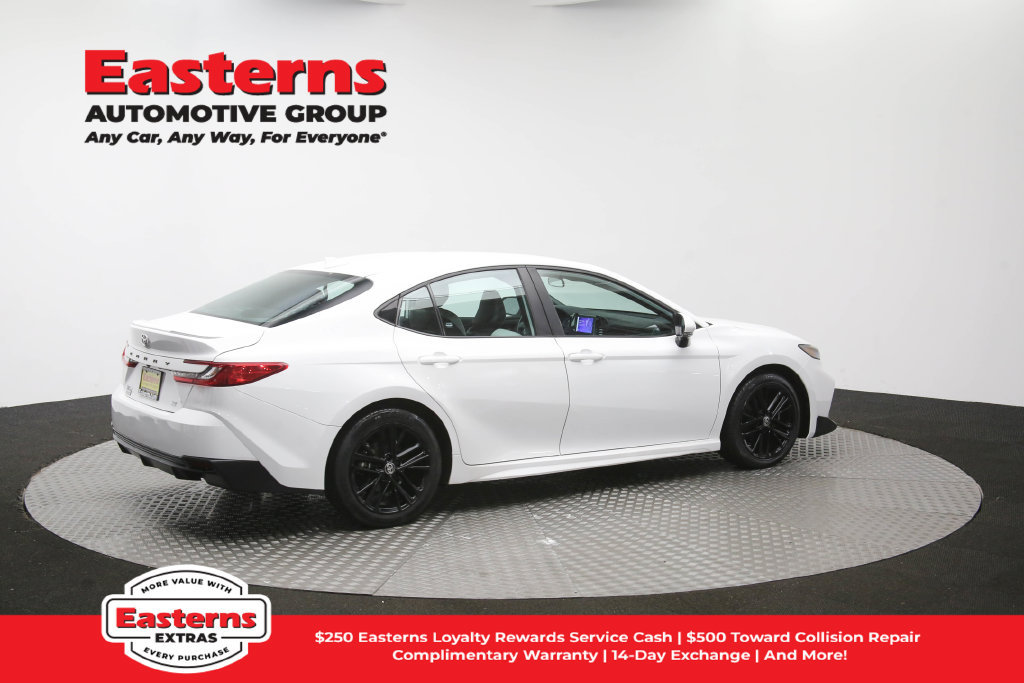 Used 2025 Toyota Camry SE FWD image 44