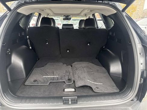 Used 2022 Hyundai Tucson Limited image 9