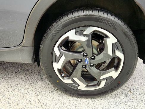 Used 2022 Subaru Crosstrek 2.5i Limited w/ Moonroof Package 2 image 9