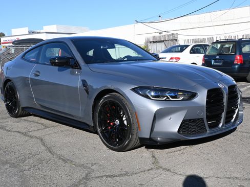 Used 2023 BMW M4 xDrive Competition w/ Executive Package image 13