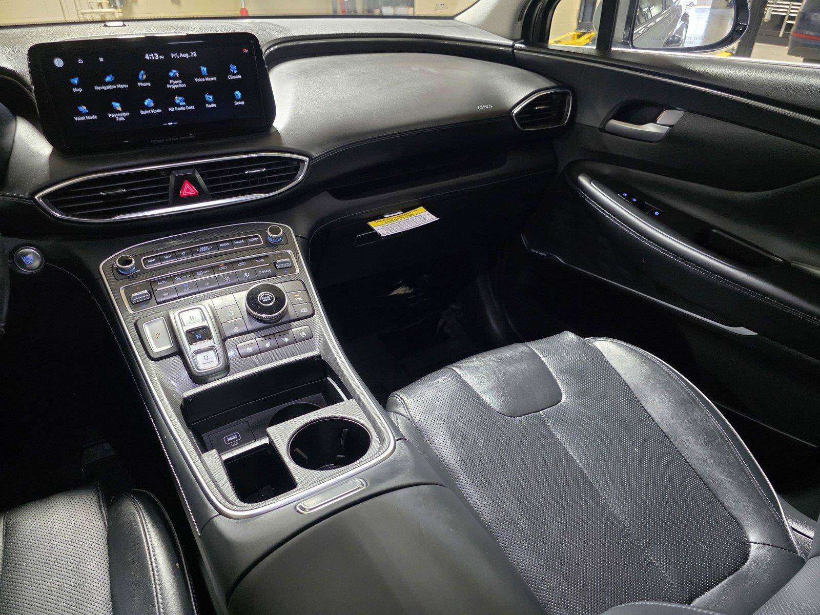 Used 2021 Hyundai Santa Fe Limited FWD image 17