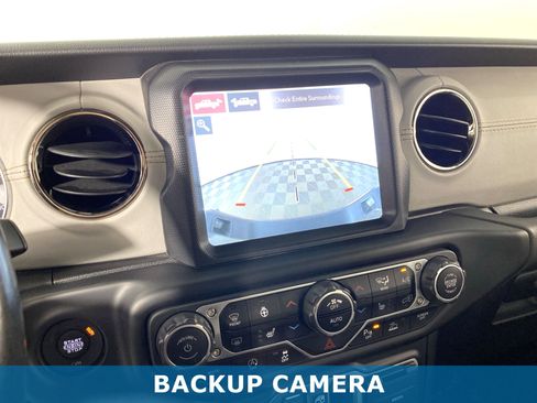 Used 2021 Jeep Gladiator Overland image 5