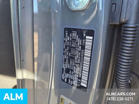 Used 2025 Hyundai Kona SE image 16