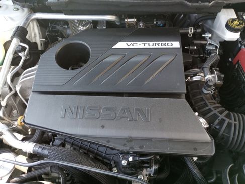 Used 2023 Nissan Rogue Platinum w/ Platinum Premium Package image 20