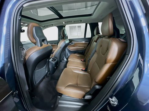 Used 2018 Volvo XC90 T6 Momentum image 27