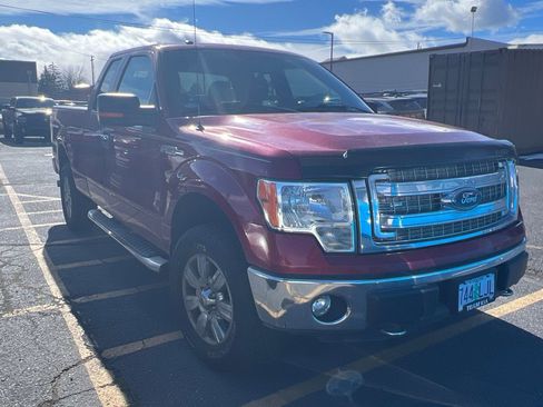 Used 2014 Ford F150 XLT w/ Equipment Group 302A Luxury image 2