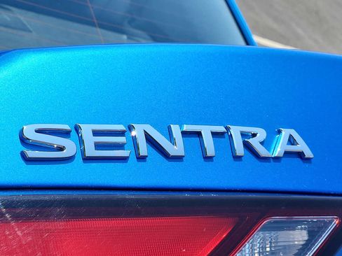 Used 2024 Nissan Sentra SV FWD image 29