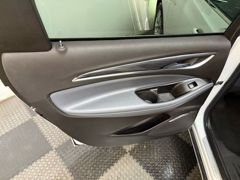 Certified 2024 Buick Enclave Essence w/ Experience Buick Package image 32