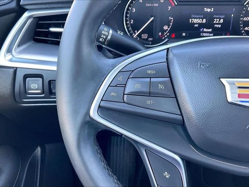 Used 2024 Cadillac XT5 Luxury image 23